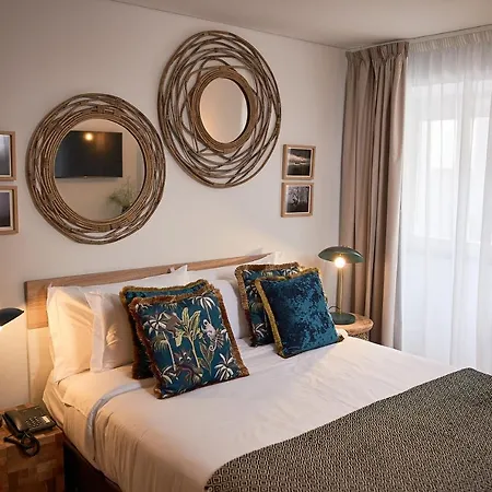 Cruzeiro 4* アングラ・ド・エロイーズモ